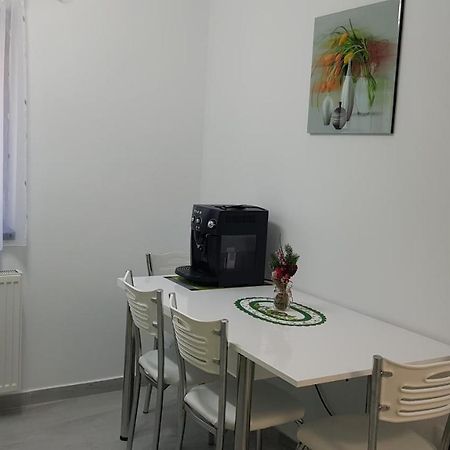 Nk47 Apartment Constanta Bagian luar foto
