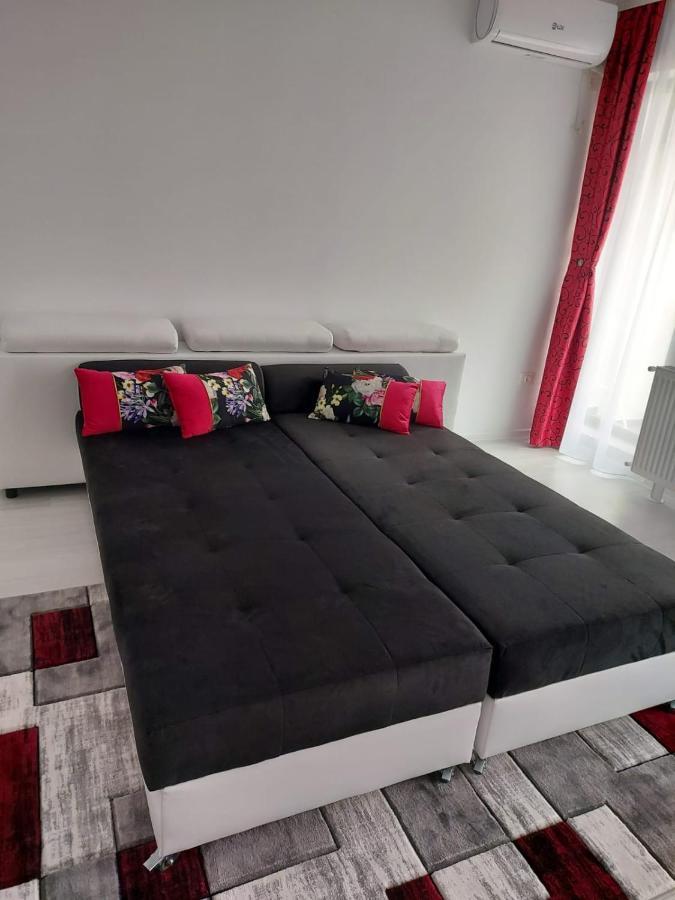 Nk47 Apartment Constanta Bagian luar foto